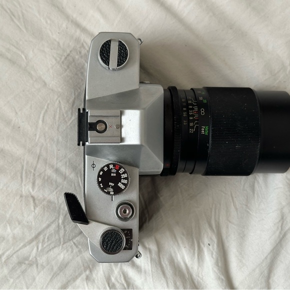 Mamiya DSX 1000 Film Camera - Picture 2 of 3